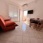 Dorana Apartamento