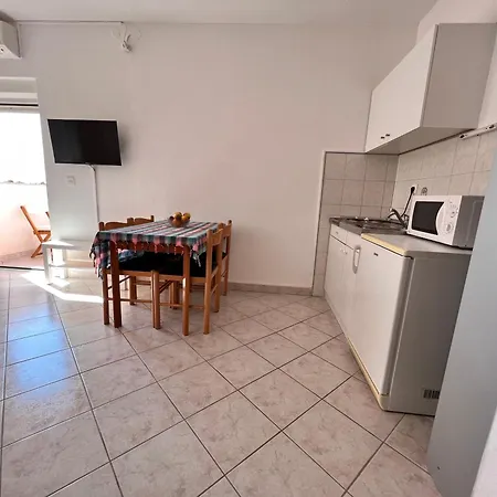 Apartment Dorana
