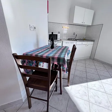 Dorana Apartment