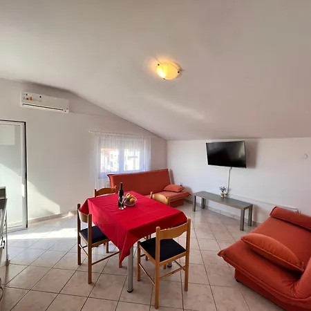 Apartment Dorana Vrsi