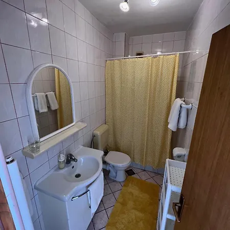 Dorana Apartment