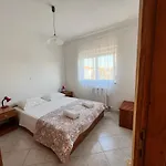 Dorana Apartman *