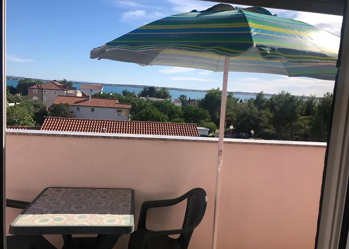 Apartment Dorana Vrsi